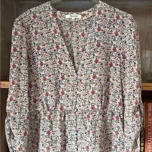 Madewell Women's 100% silk Floral Blouse shirt